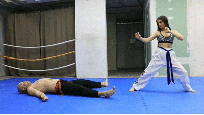 Underground fights H4K. Naomi vs Boris Underground fights H4K. Naomi vs Boris